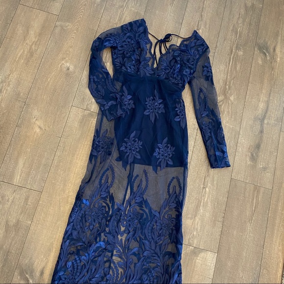 Navy Lace Maxi Dress - Picture 3 of 8